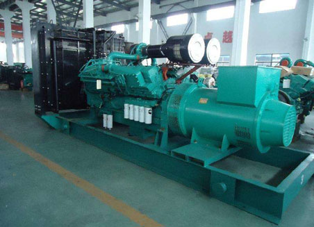 天涯镇800kw康明斯柴油发电机组图片 天涯镇800kw康明斯柴油发电机组图片